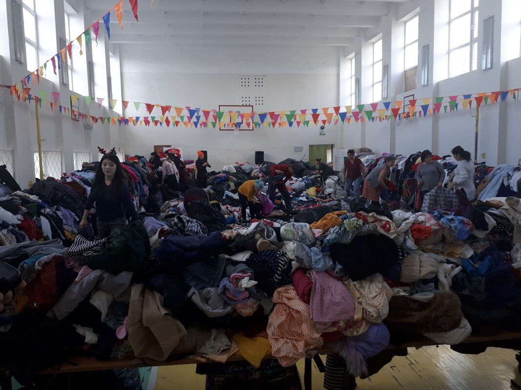Свыше 500 многодетных и малоимущих семей в Актау проведут Новый год с подарками и накрытыми достарханами – Фото №3