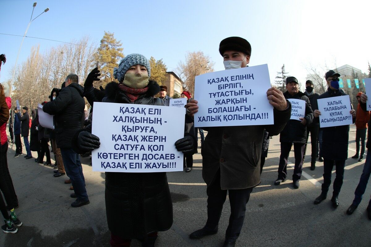 Кричали женщины: ату! Но в воздух чепчик не бросали – Фото №12