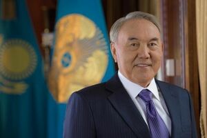 Назарбаев поздравил казахстанцев с Днем защитника Отечества