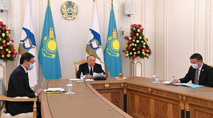 Нурсултан Назарбаев принял участие в заседании Высшего Евразийского экономического совета
