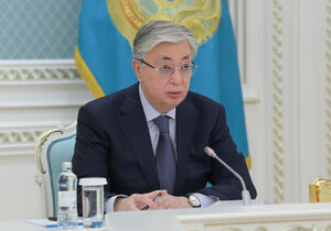 За безынициативность и неуверенность