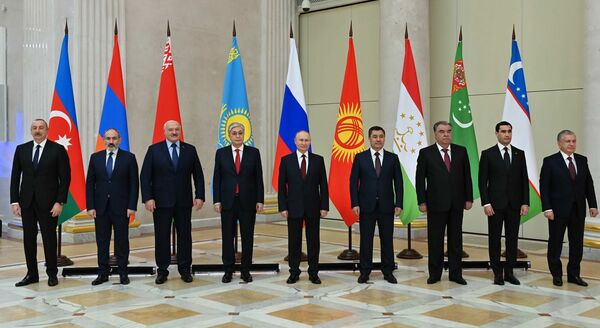 Токаев принял участие в неформальной встрече глав государств-участников СНГ