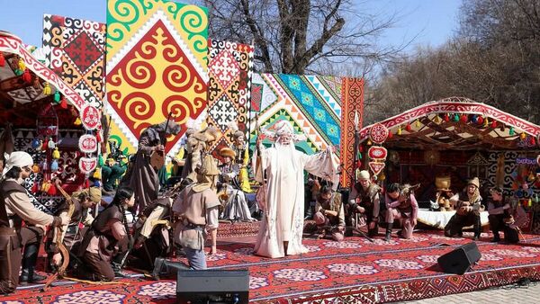 Торжество у реки