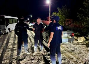 В Жанаозене задержали вымогателя, выбивавшего полмиллиона тенге