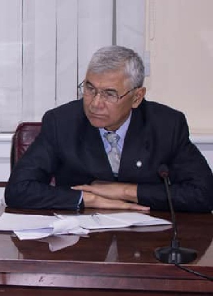 Дархан КАЮПОВ