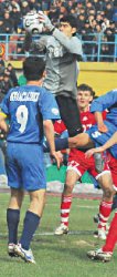 Чемпион амнистирован