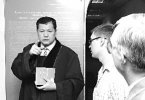 Алмазбек ТУКЕЕВ, председатель Бостандыкского районного суда №2: Ни фига он не сбежит!
