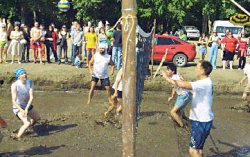 В грязи, да не в обиде