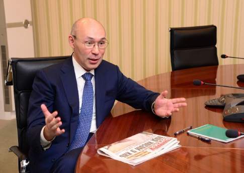 Келимбетов прокомментировал вложение пенсионных средств в азербайджанский банк