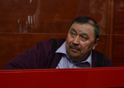 Cуд по делу Ержана Утембаева возобновил работу 