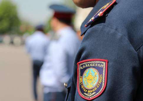 Для подготовки будущих полицейских достаточно пяти академий и пяти месяцев, считает президент