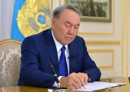 Президент Казахстана назначил послов в нескольких странах