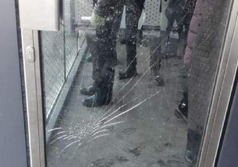 Дурная голова ногам покоя не даёт