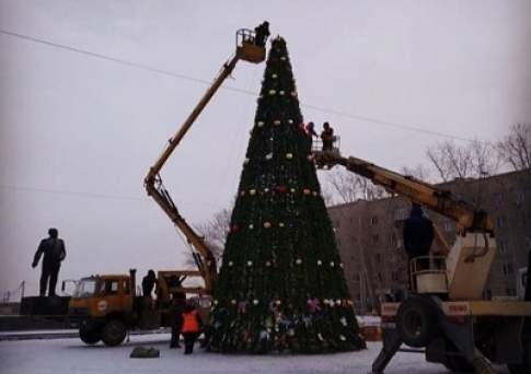 Левый берег оказался правее