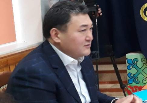 Какой из сварщицы банкир?