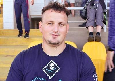 Впереди динамовцы