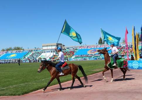 Дорогу - молодым