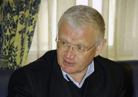 Если бы  депутатом был я... дал бы власть и волю акимчикам