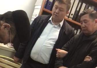 И от камеры не спрятаться, не скрыться...