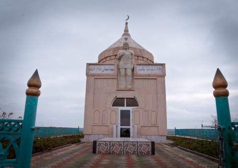 В память о герое