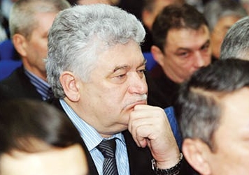 Владимир ДЕНИСОВ: Вся страна разделяет с нами трагедию